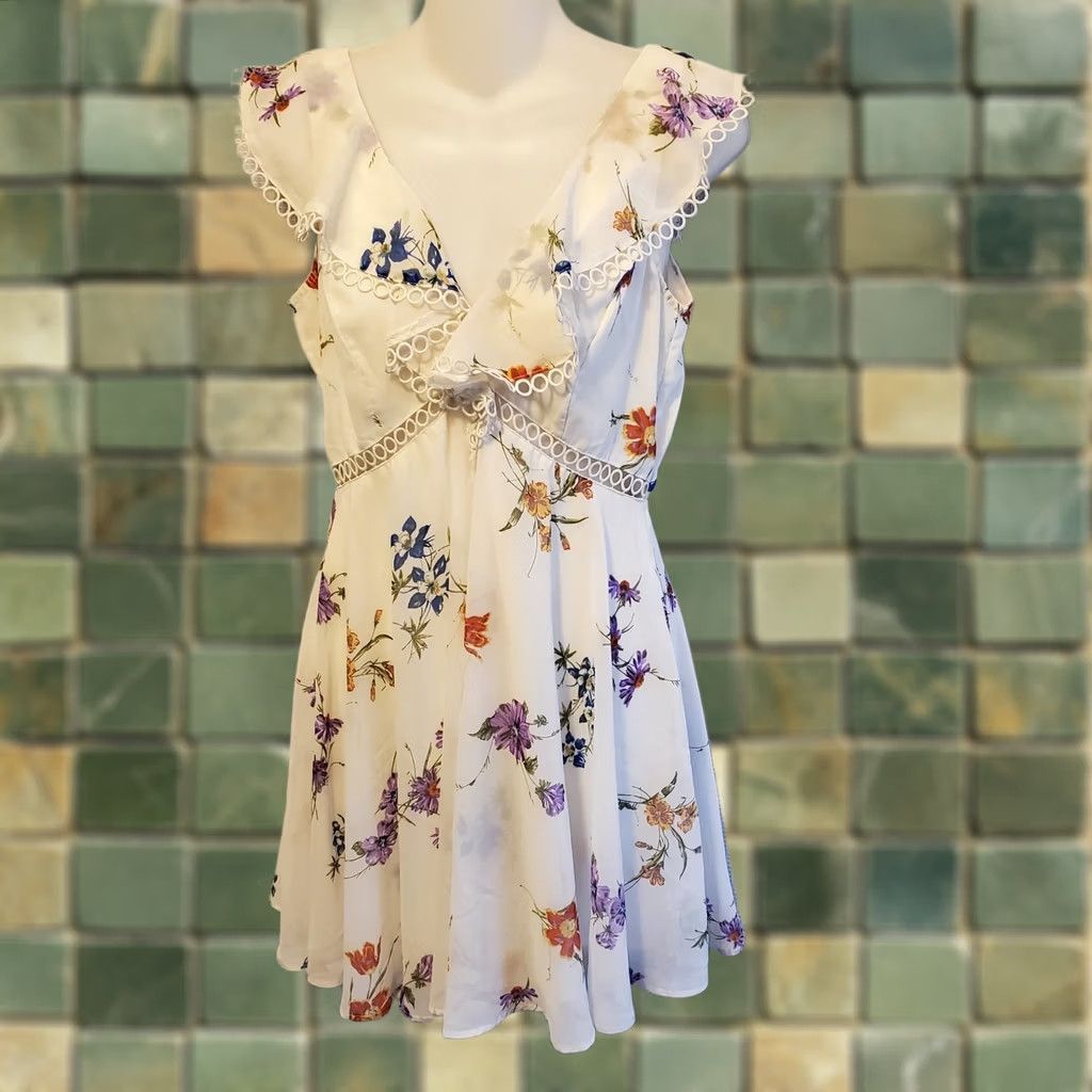 Asos ASOS Womens 6 Floral Sleeveless Mini Dress V-Neck Zip Multicolor Chiffon Party/Cocktail, Wedding, Formal, Graduation, Holy Communion Womens Size M / US 6-8 / IT 42-44 - 1 Thumbnail