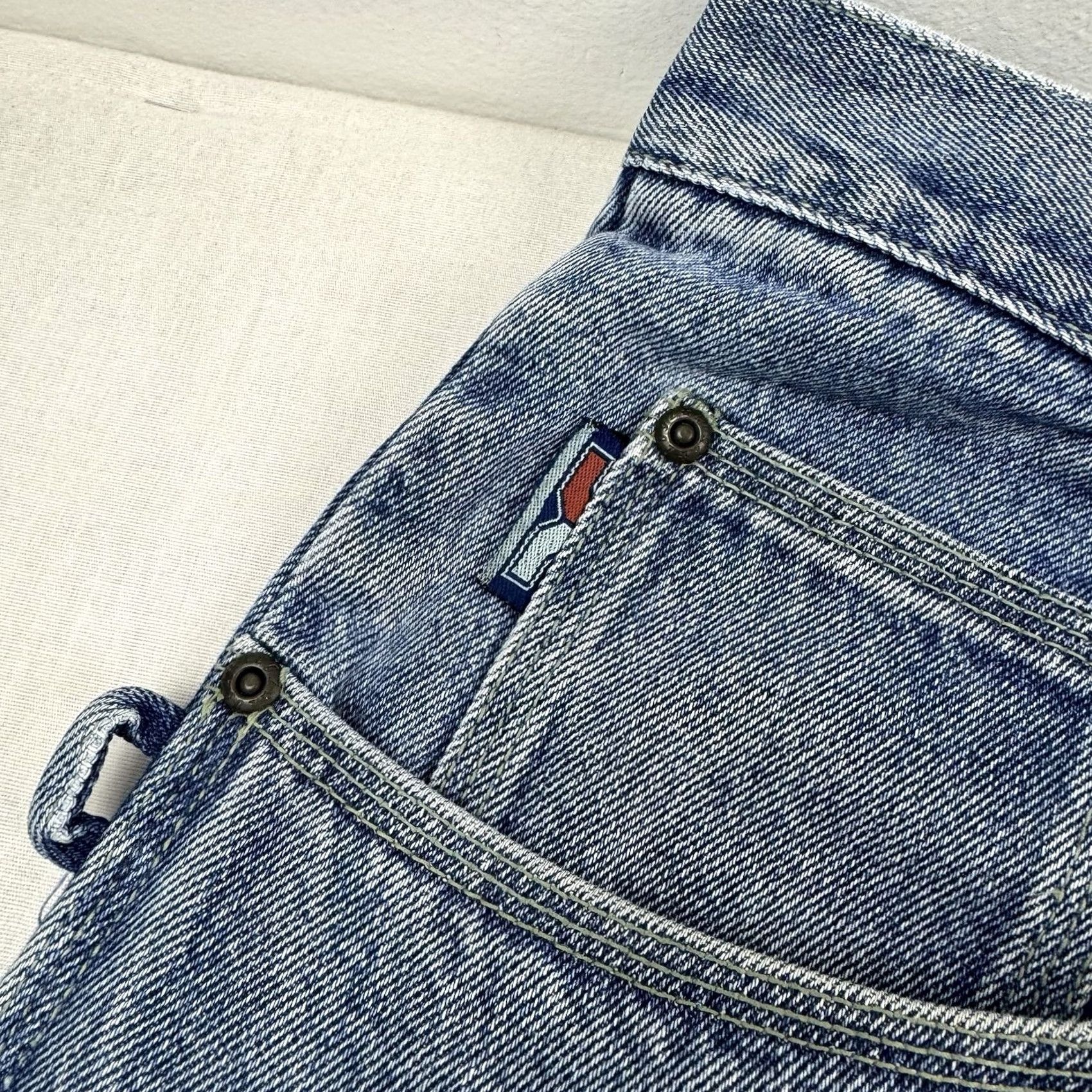 Lugz VINTAGE Lugz Jeans Adult 34x28 Hipster Punk Skater Pockets Embroidered Denim Blue 90s Y2K Mens jeans Size US 34 / EU 50 - 3 Thumbnail