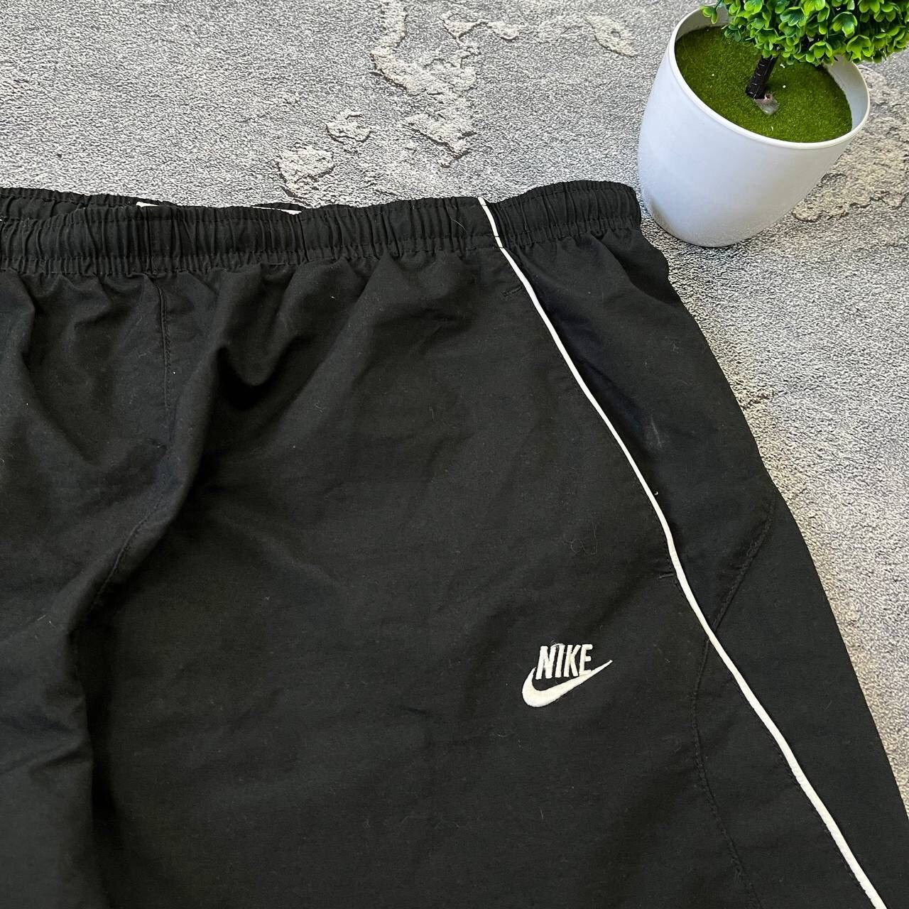 Nike × Vintage Vintage 90s Rare Black Drill Nike Y2K Shorts,Size XL Size US 35 - 9 Thumbnail