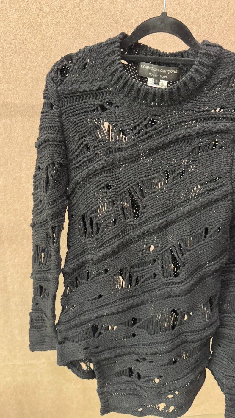 Comme des Garcons Comme Des Garcons Black ripped sweater 2505-Nextarrow Size S / US 4 / IT 40 - 2 Thumbnail