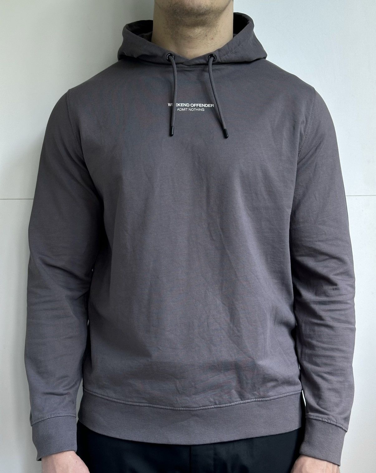 Weekend Offender Weekend Offender "Admit Nothing" Graphic Hoodie Size L Grey Size US L / EU 52-54 / 3 - 1 Thumbnail