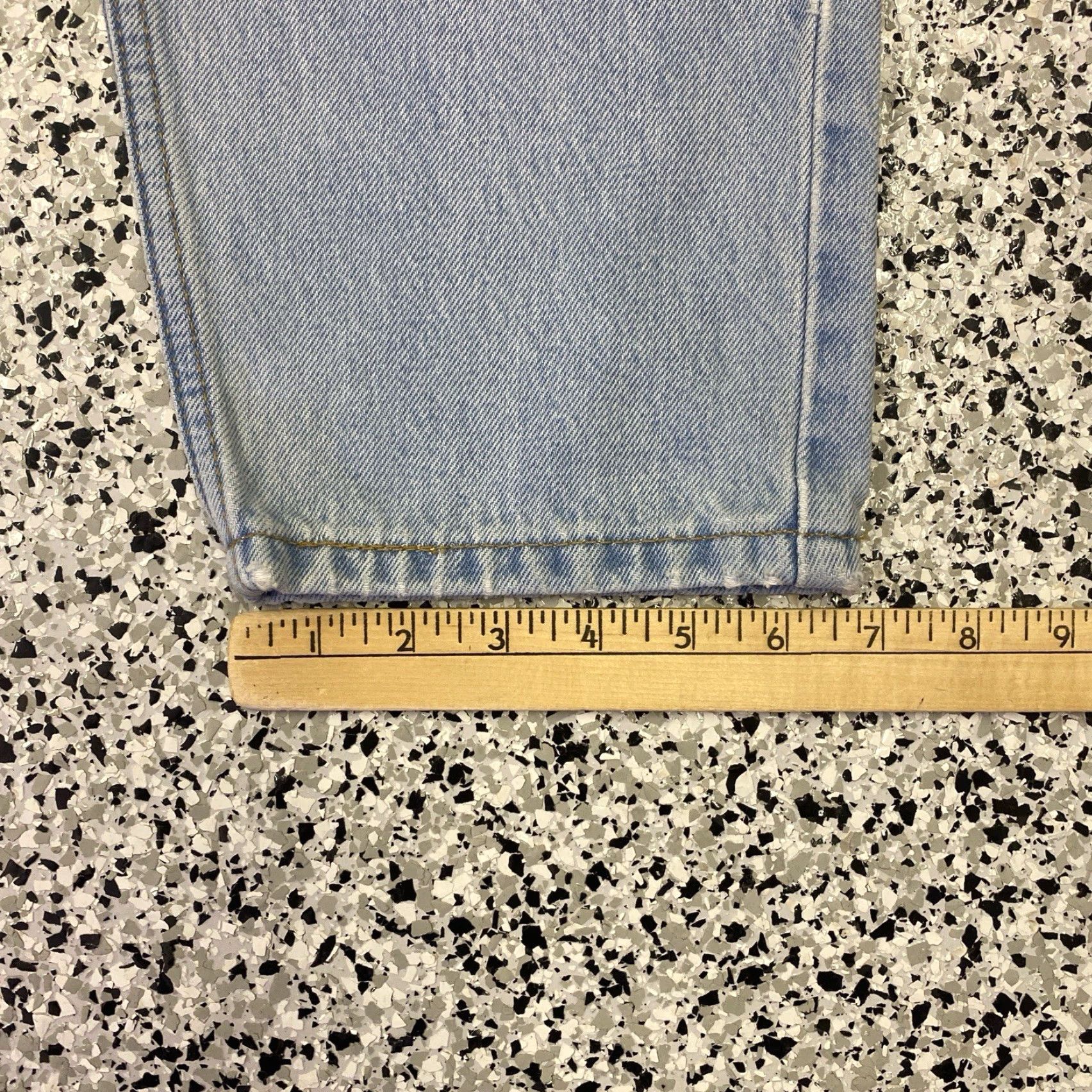 Levi's SAMPLE Levi's Jeans Blue Denim Pants Lightwash 32x32 Levi's 502 Regular Jeans Mens 32 Blue 90s City Classic Denim Size US 32 / EU 48 - 2 Thumbnail