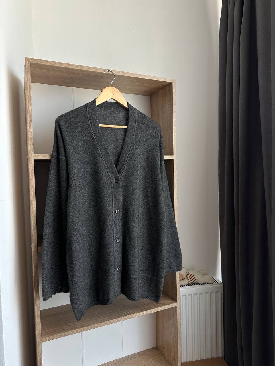 Brunello Cucinelli × Vintage Vintage Brunello Cucinelli Wool Cashmere Cardigan West Gray Size US L / EU 52-54 / 3 - 8 Thumbnail