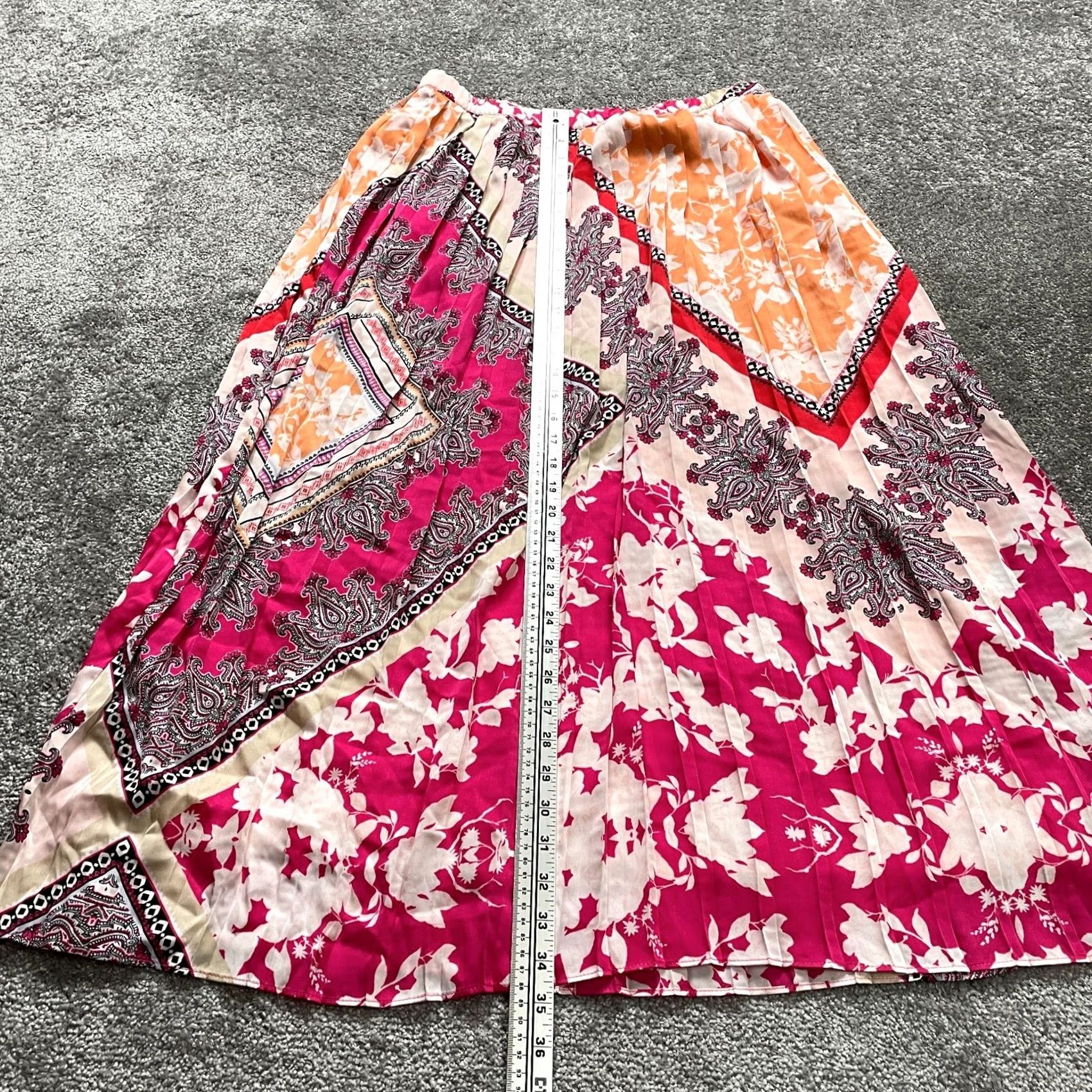 Vintage Chico's ALine Tropical Skirt Womens Skirt Midi Pleated Floral Pink 10P Petite Ladies Women’s Style: Tropical Size 32" / US 10 / IT 46 - 2 Thumbnail
