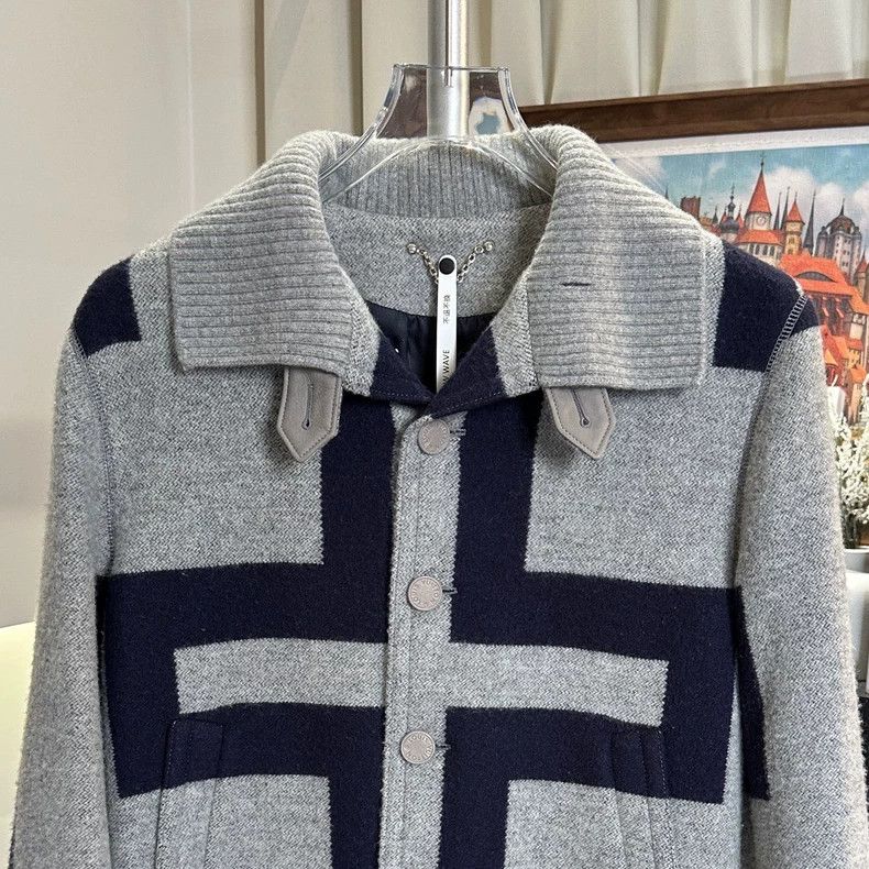 Louis Vuitton Louis Vuitton Autumn/Winter Cashmere Cropped Jacket Size US S / EU 44-46 / 1 - 2 Thumbnail