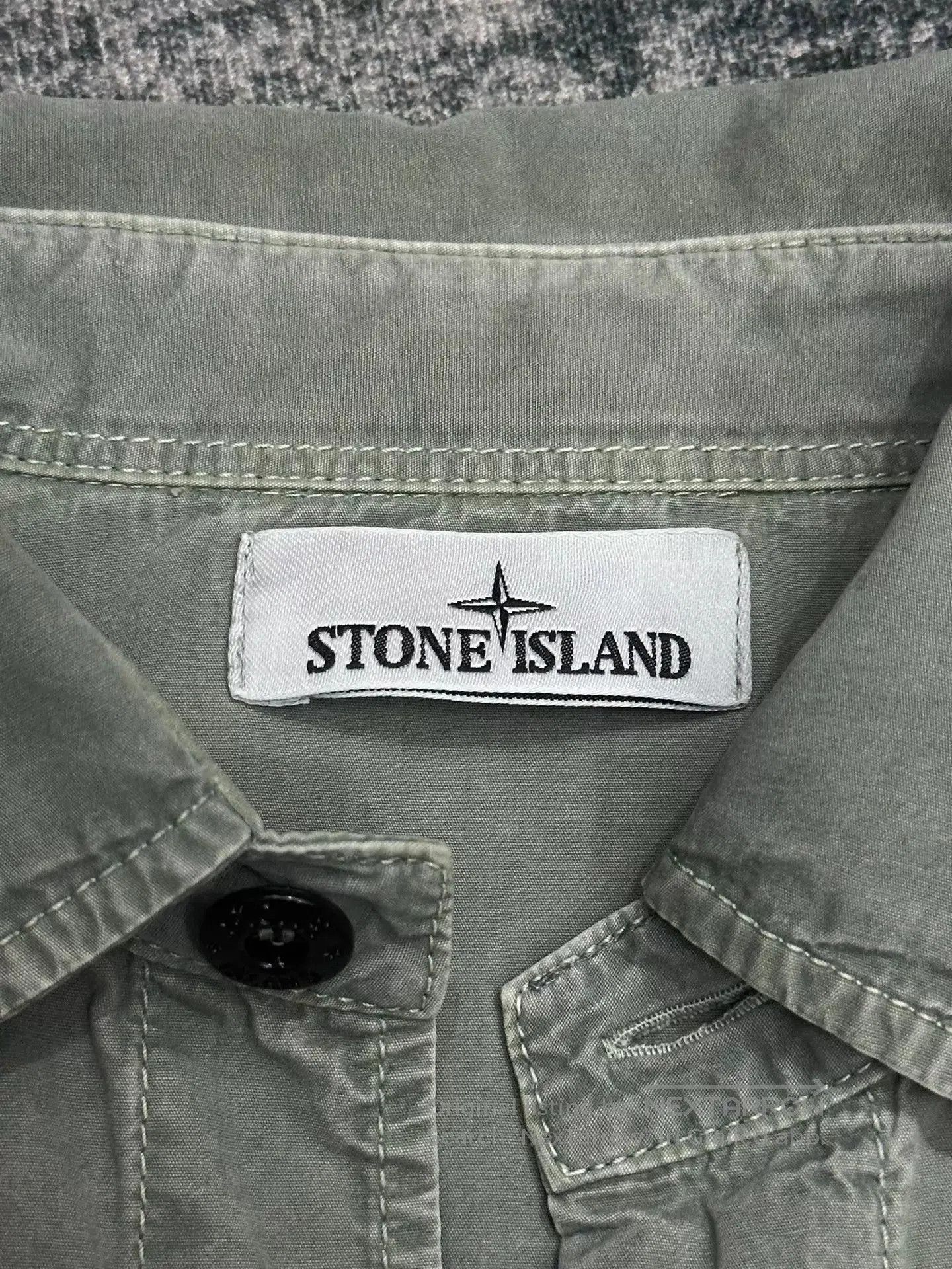 Stone Island Green Long-Sleeve Button-Up Shirt. Size US M / EU 48-50 / 2 - 7 Thumbnail