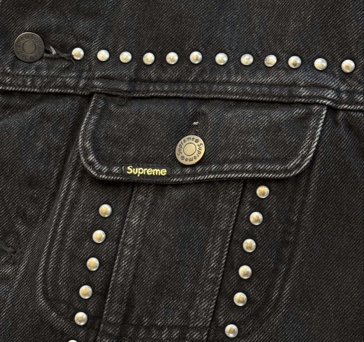 Supreme Supreme Denim Studded Jacket SS17 Size US XL / EU 56 / 4 - 2 Thumbnail