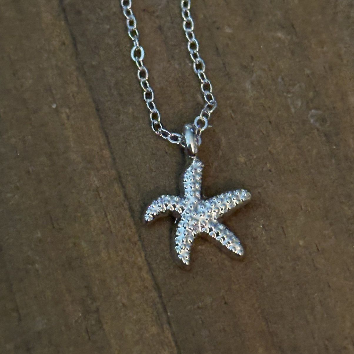 Other Silver tone starfish pendant necklace Size ONE SIZE - 4 Thumbnail