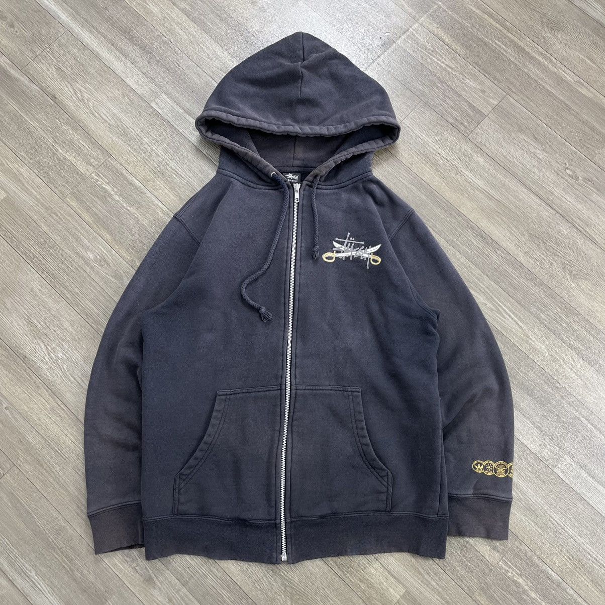 Stussy Sun Faded Vintage Stüssy Dagger Rope Logo Graphic Zip Hoodie Size US S / EU 44-46 / 1 - 17 Thumbnail
