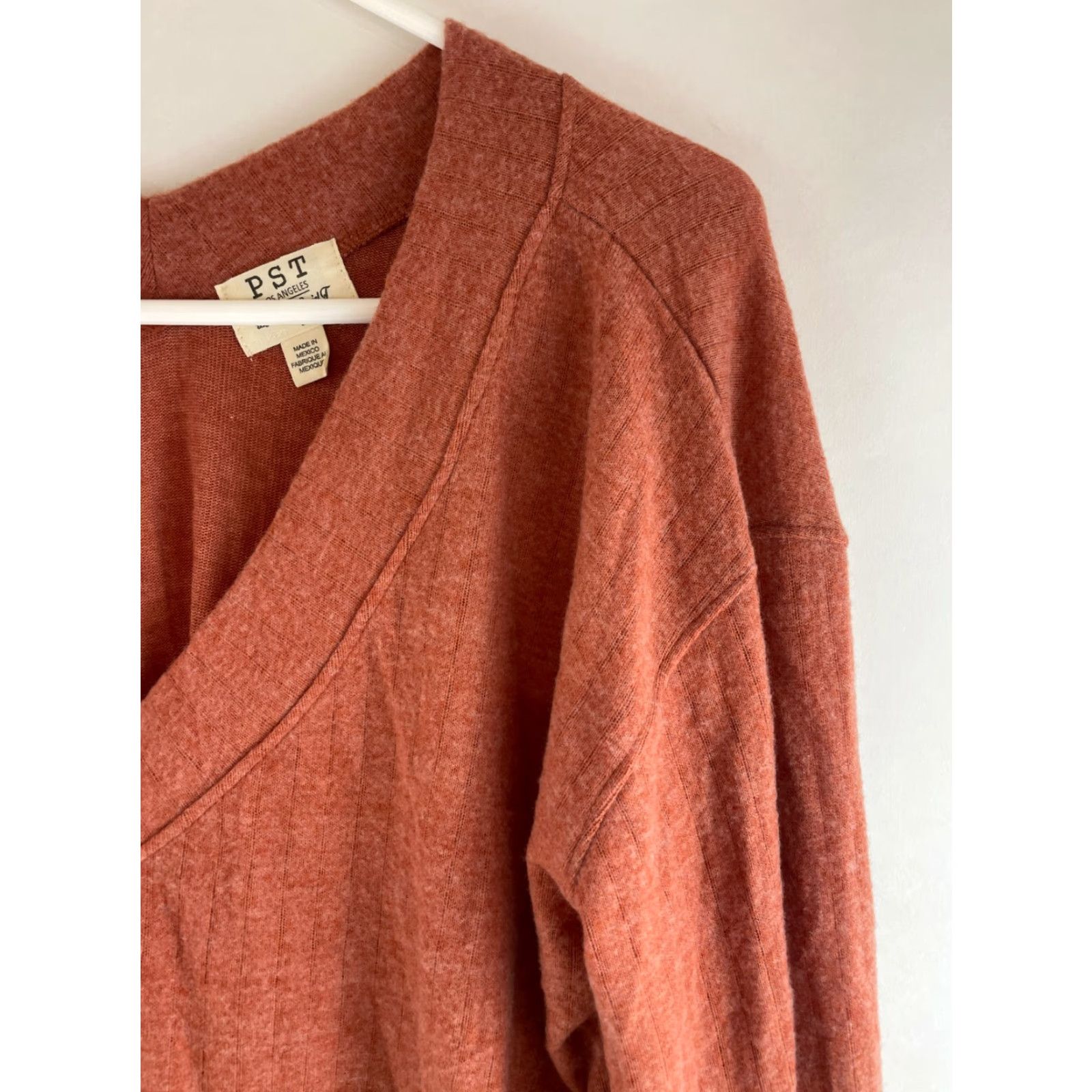 Vintage PST Project Social T Sweater Women's Large Rust Orange V-Neck Long Slv NWT Size L / US 10 / IT 46 - 3 Thumbnail
