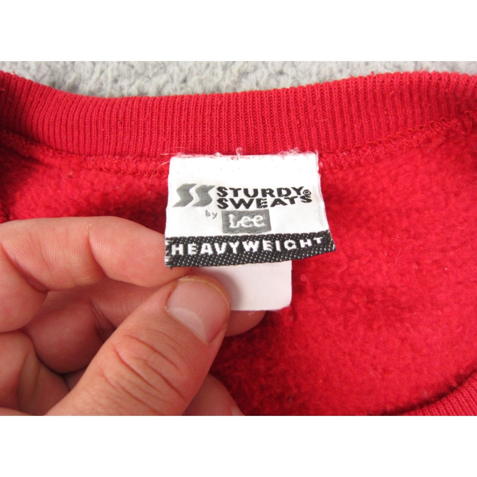Lee VINTAGE Lee Sturdy Sweatshirt Sweatshirt Mens M Red Heavyweight 90s Classic Pullover Crew Neck All Seasons Size US M / EU 48-50 / 2 - 3 Thumbnail