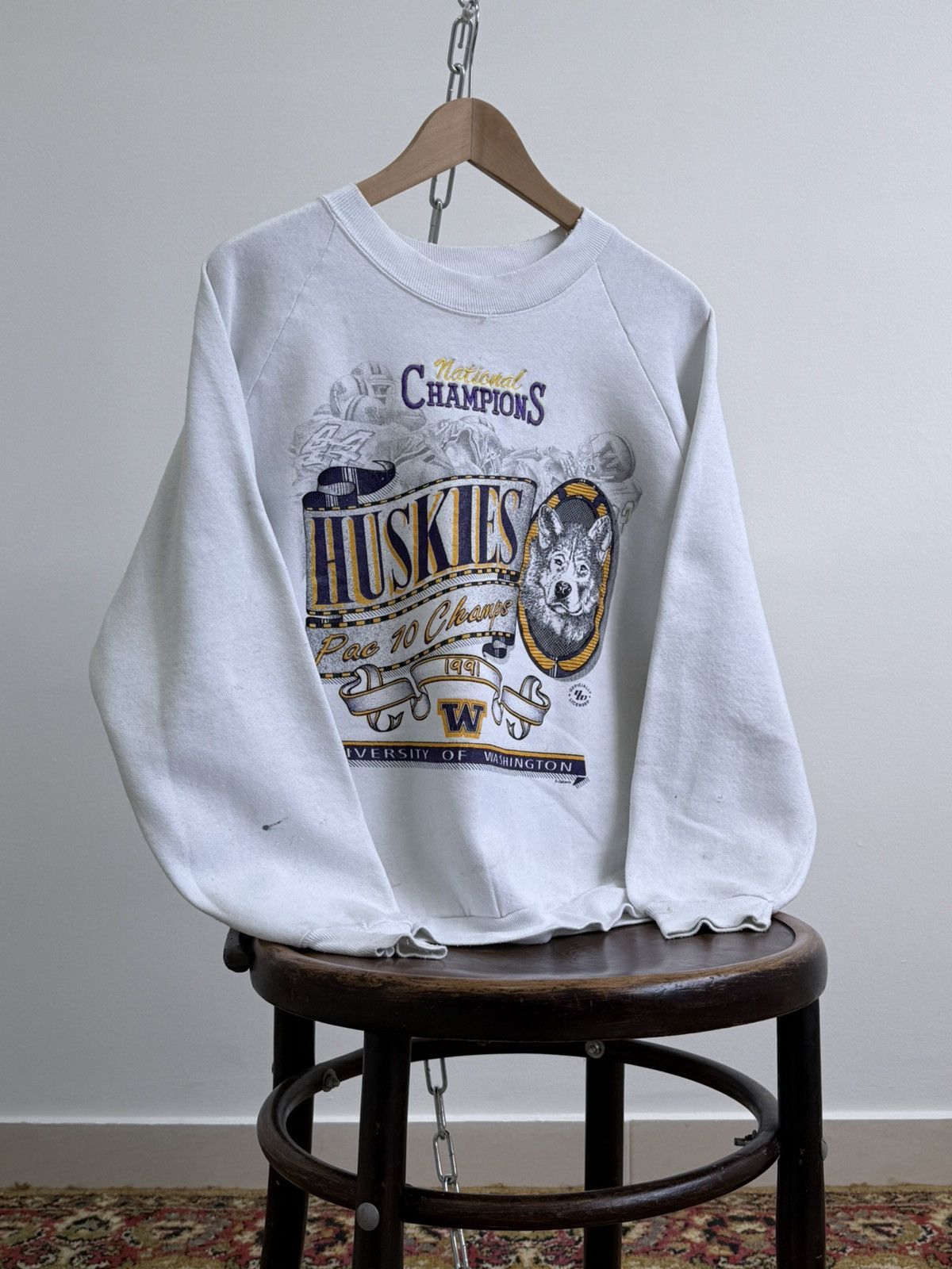 Vintage Vintage 1991 Washington Huskies PAC 10 Champions Sweatshirt Size US L / EU 52-54 / 3 - 1 Thumbnail
