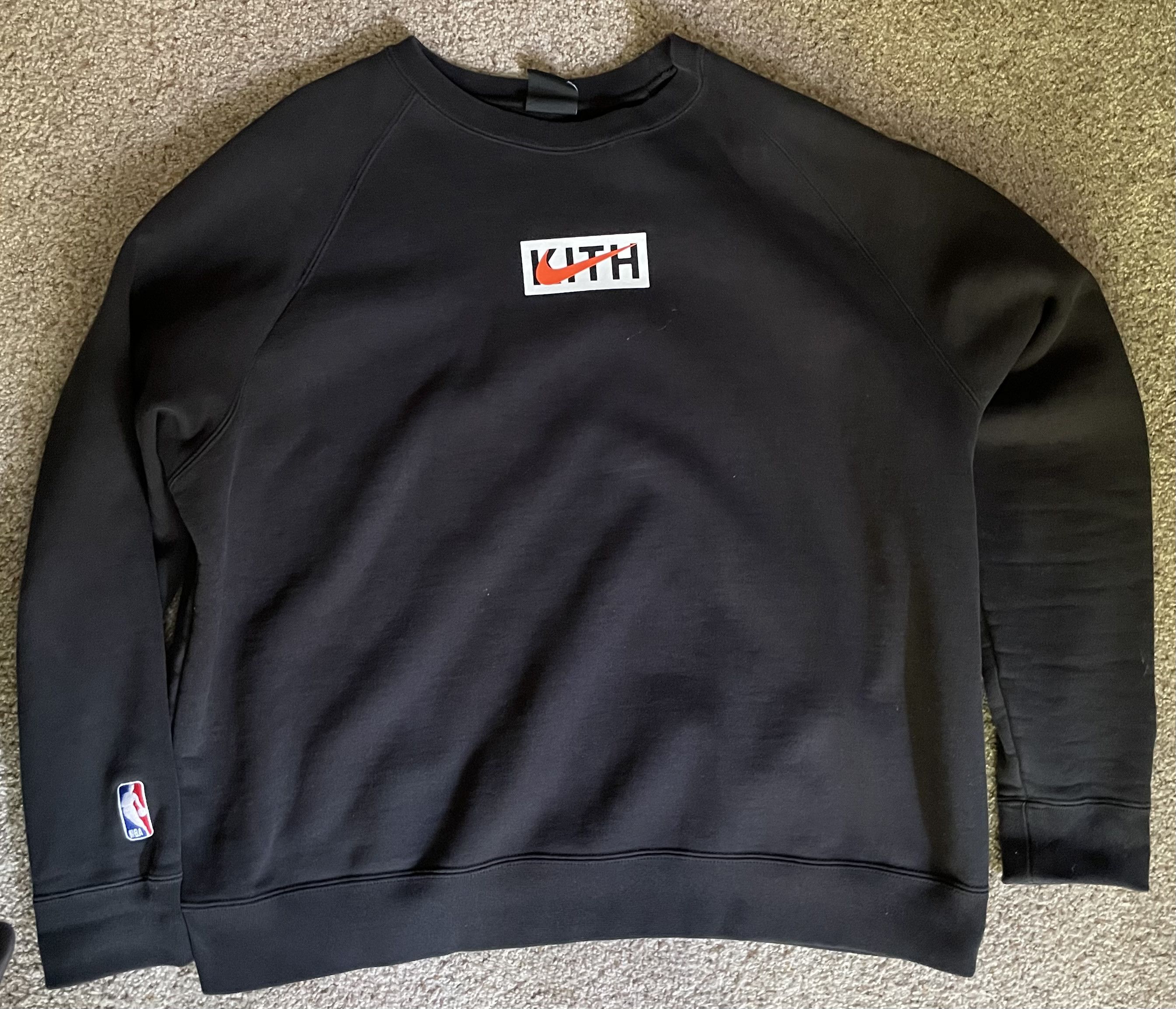 Nike Nike x Kith Knicks Crewneck Black | Grailed