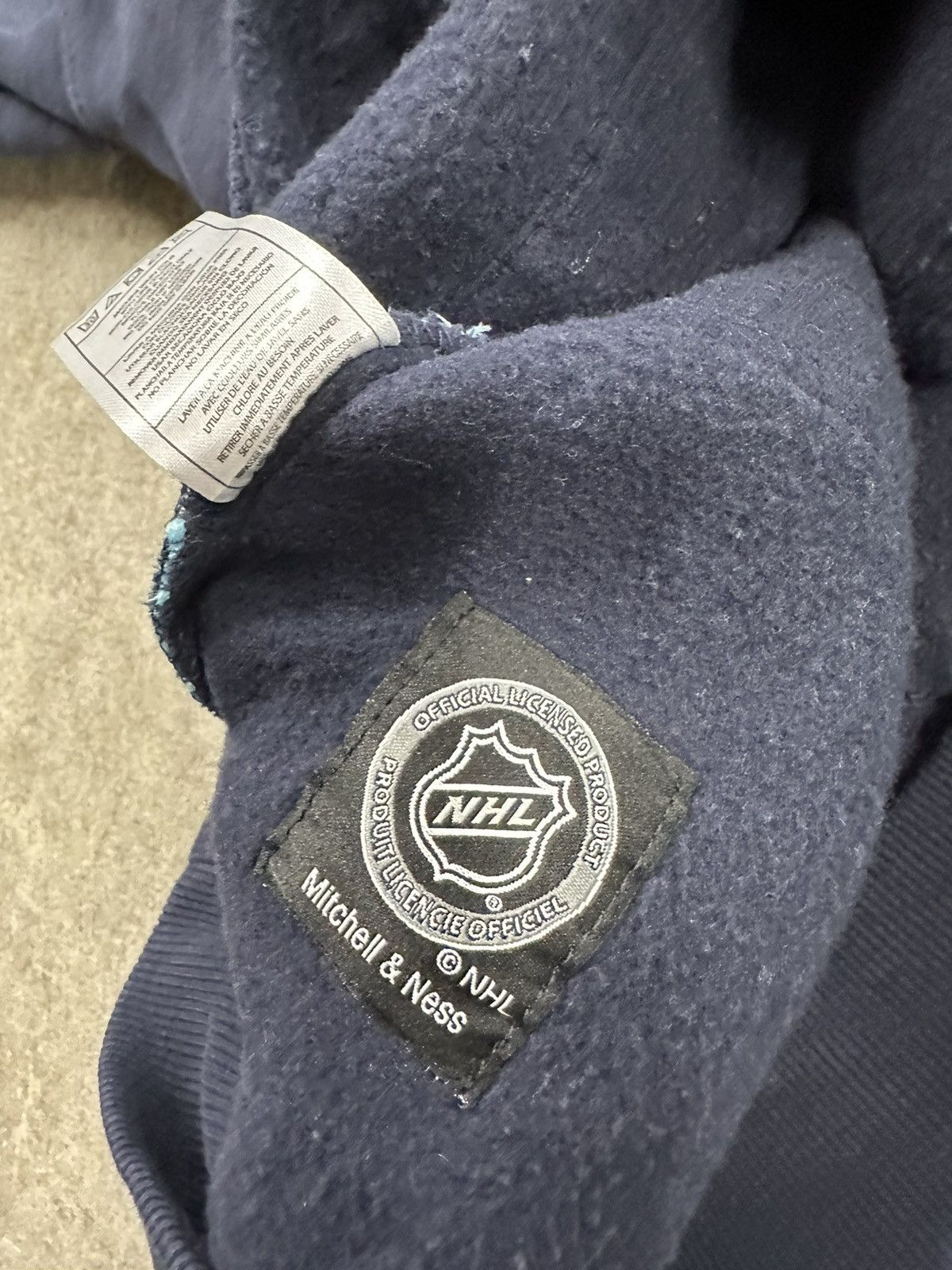 Mitchell & Ness Mitchell & Ness Seattle Kraken NHL Jersey Sweatshirt Size US XXL / EU 58 / 5 - 14 Thumbnail
