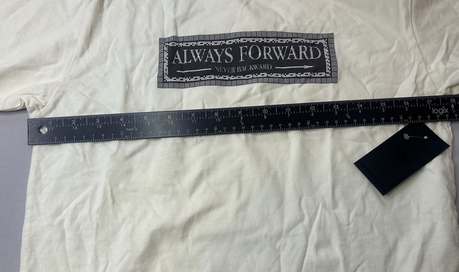 Paper Planes Paper Planes Greatness Is A Process Always Forward Small NWT Size US S / EU 44-46 / 1 - 5 Thumbnail