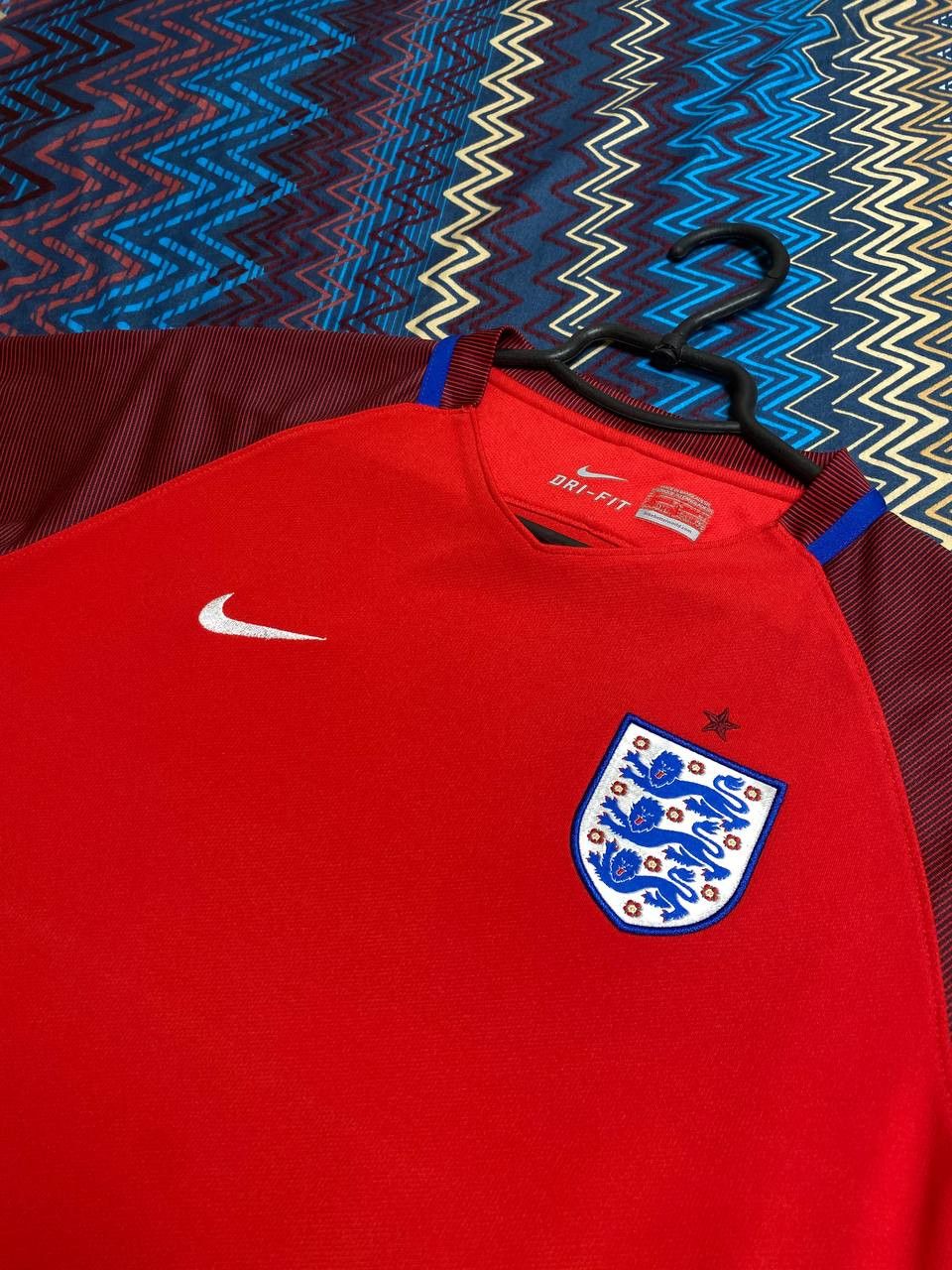 Nike Nike soccer jersey Streetwear football rare vintage Size US XL / EU 56 / 4 - 5 Thumbnail