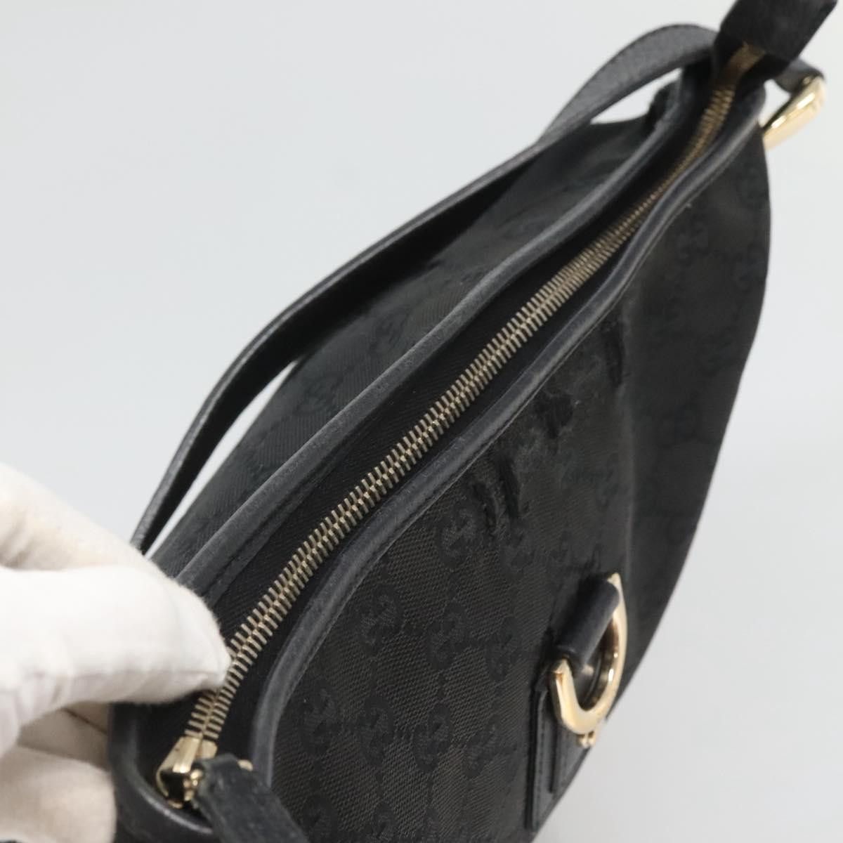 Gucci GUCCI GG Canvas Abbey Shoulder Bag Black Gold Size ONE SIZE - 6 Thumbnail