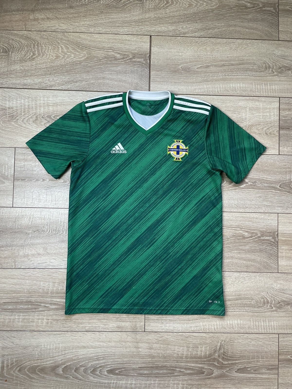 Adidas Northern Ireland Home football shirt 2020/2021 Jersey Adidas Size US M / EU 48-50 / 2 - 1 Thumbnail