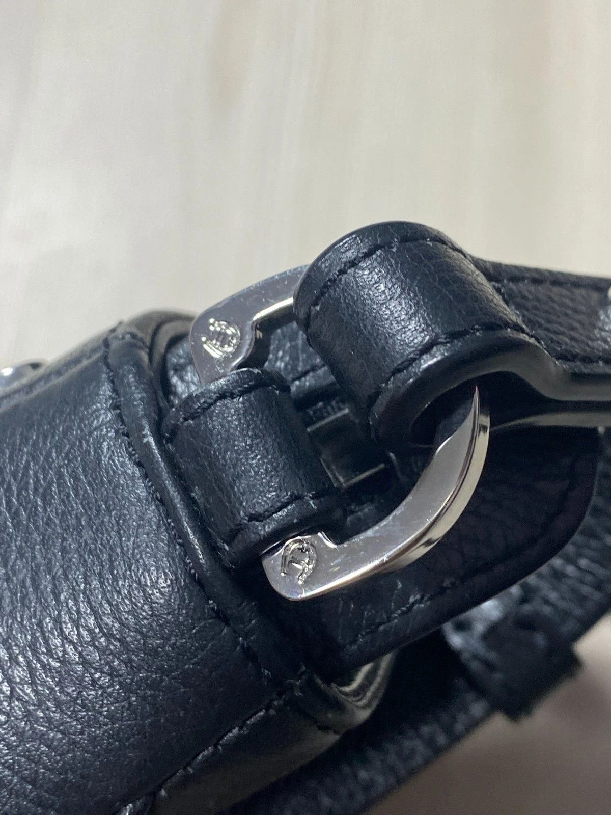 Aigner Aigner Black Leather Crossbody Bag Zip Size ONE SIZE - 5 Thumbnail