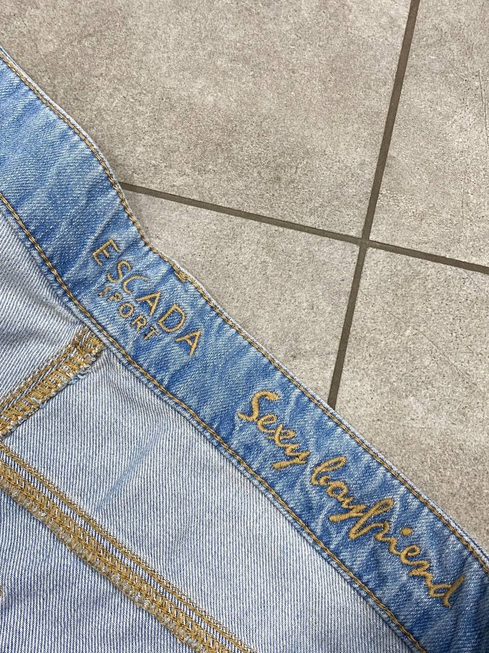 Escada Escada Sport Sexy Boyfriend Embroidered Hearts Denim Pants Size 28" / US 6 / IT 42 - 14 Thumbnail