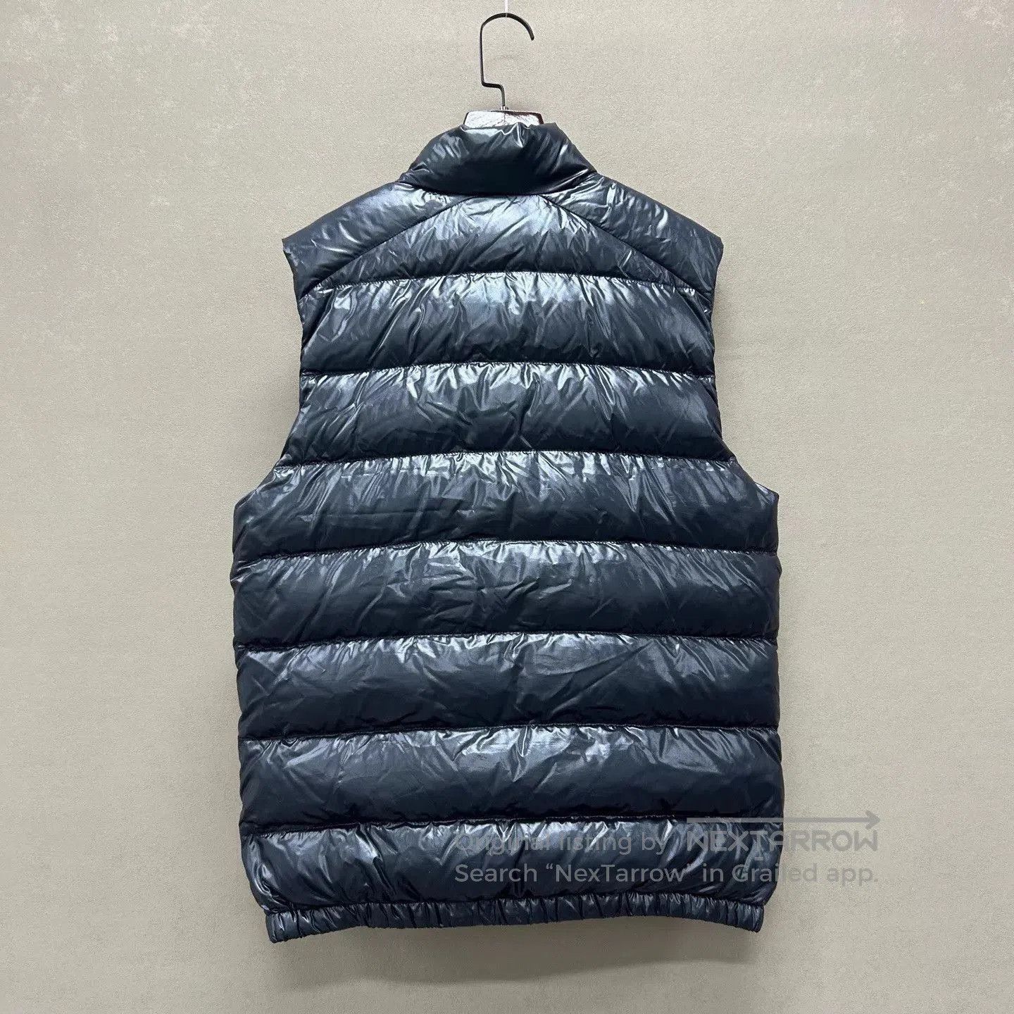 Prada Black Puffy Quilted Sleeveless Outerwear Vest. Size US S / EU 44-46 / 1 - 2 Thumbnail