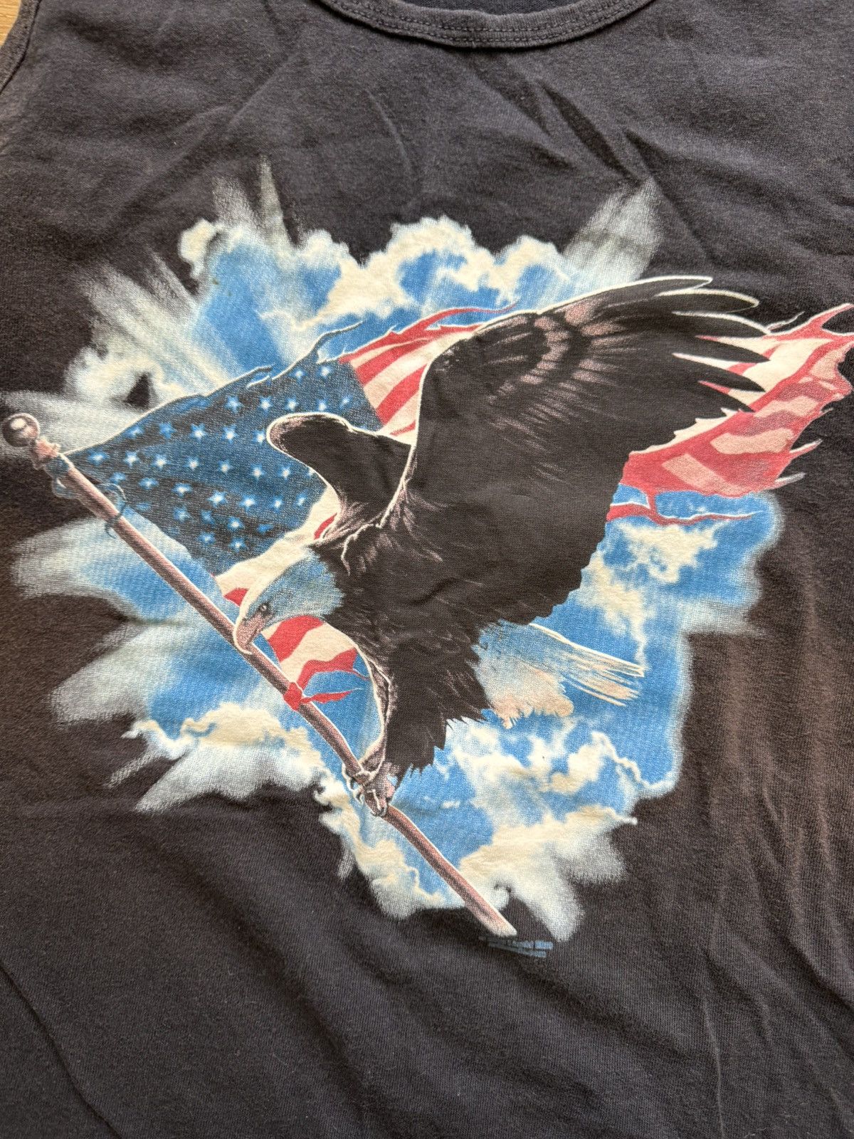 Other Majestic Eagle Holding American Flag Patriotic Tank Top XL Size US XL / EU 56 / 4 - 8 Thumbnail