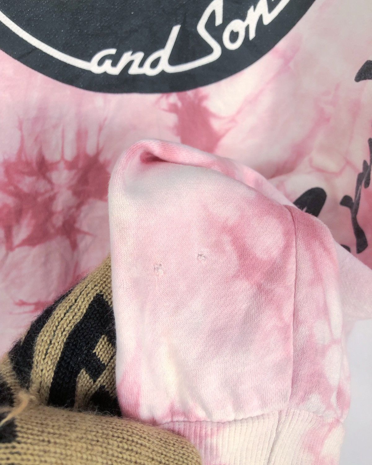 Maui and Sons Rare Vintage Maui And Sons Tie Dye Hoodie Size US L / EU 52-54 / 3 - 13 Thumbnail