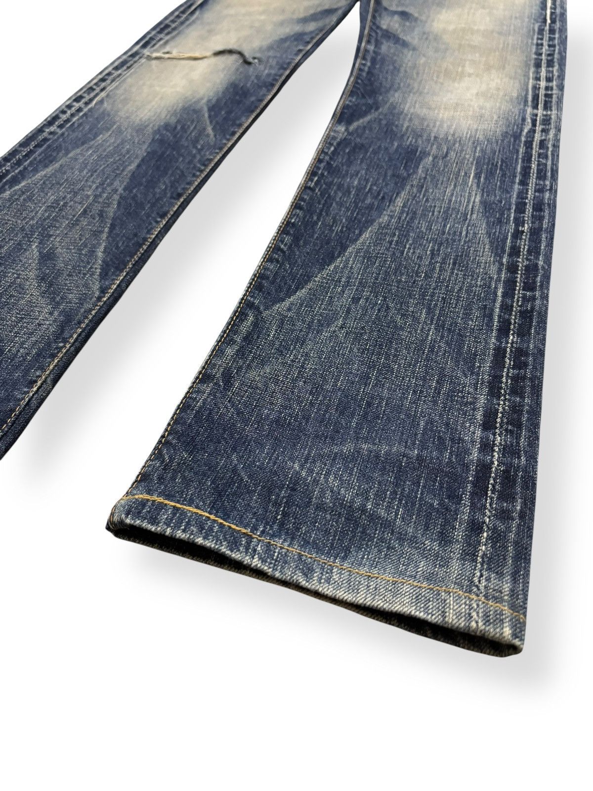 Junya Watanabe Vintage Japanese Brand Johnbull Selvedge Distressed Jeans Size US 29 - 10 Thumbnail
