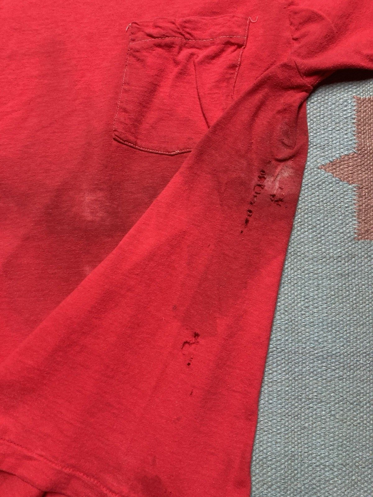 Vintage 80s pocket t shirt blank distressed thrashed grunge medium Size US M / EU 48-50 / 2 - 5 Thumbnail