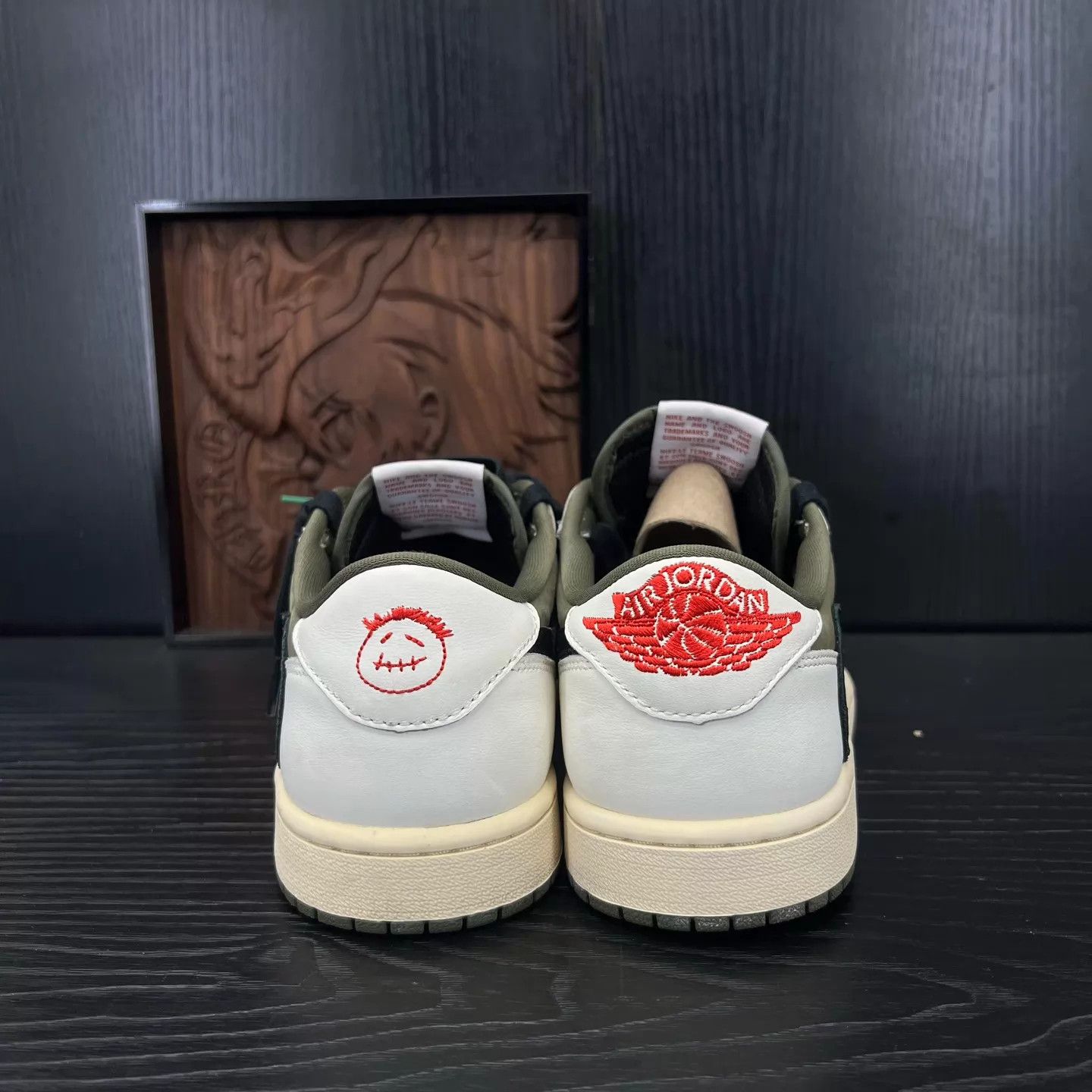 Nike Air Jordan 1 Low TS Olive Khaki Like New Size US 8.5 / EU 41-42 - 4 Thumbnail