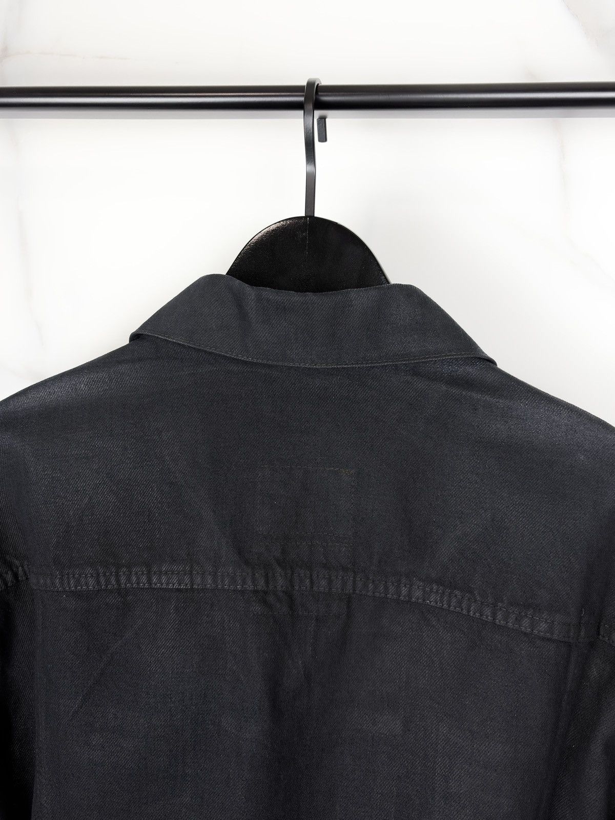 Helmut Lang AW03 Helmut Lang Wax Coated 2 Pocket Trucker Denim Jacket Size US L / EU 52-54 / 3 - 7 Thumbnail
