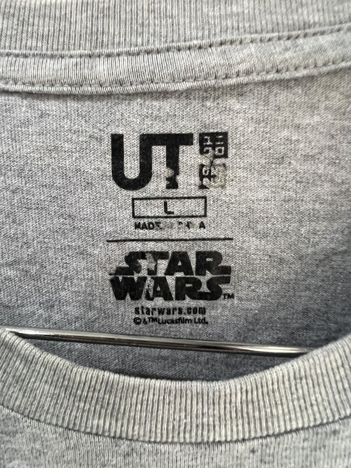 Star Wars 🔥Uniqlo Star Wars Printed Tee Size US M / EU 48-50 / 2 - 11 Thumbnail