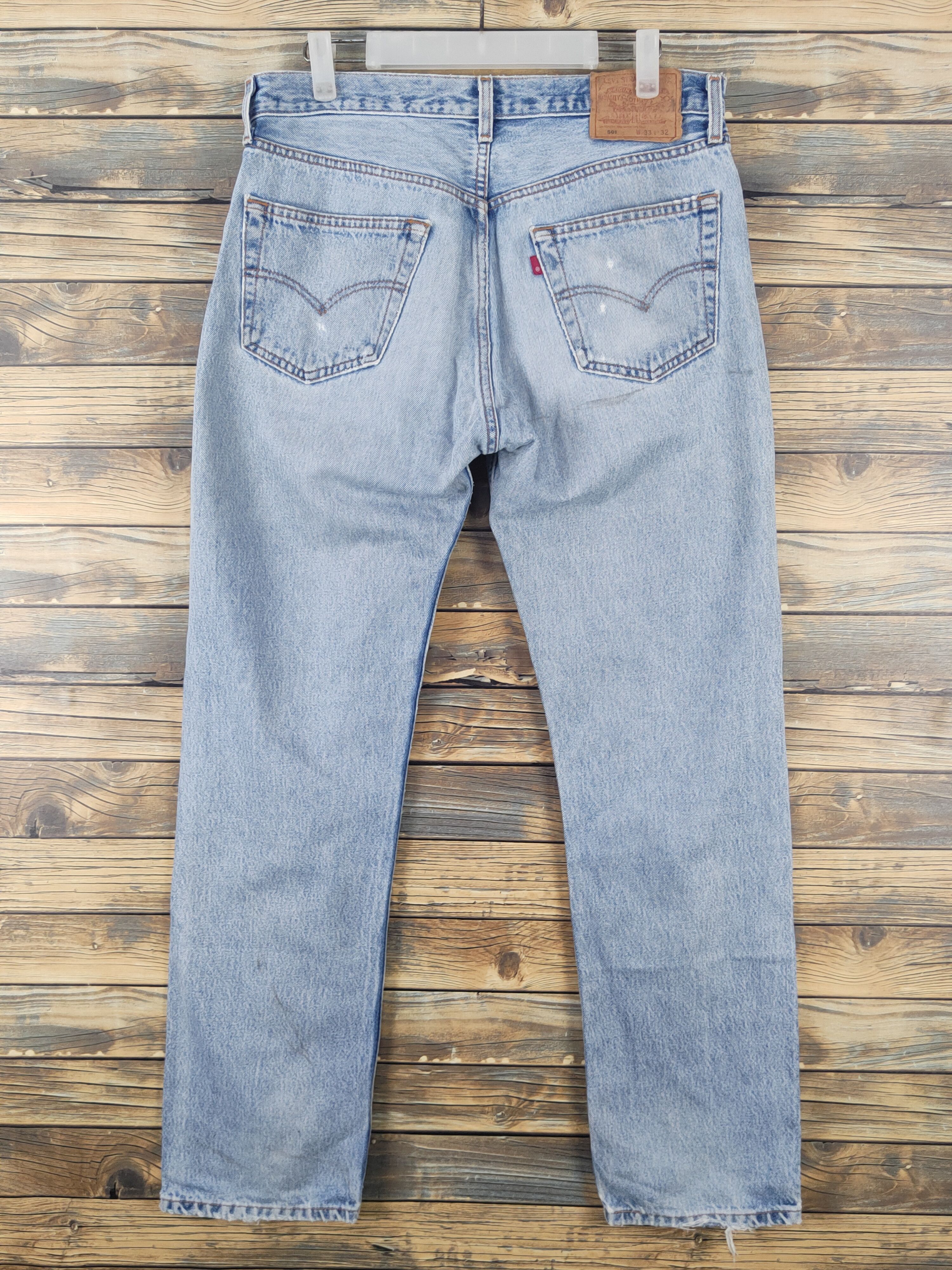 Levi's 501 Levi's Light Blue Distressed Ripped denim Jeans #W1724 Size US 33 - 7 Thumbnail
