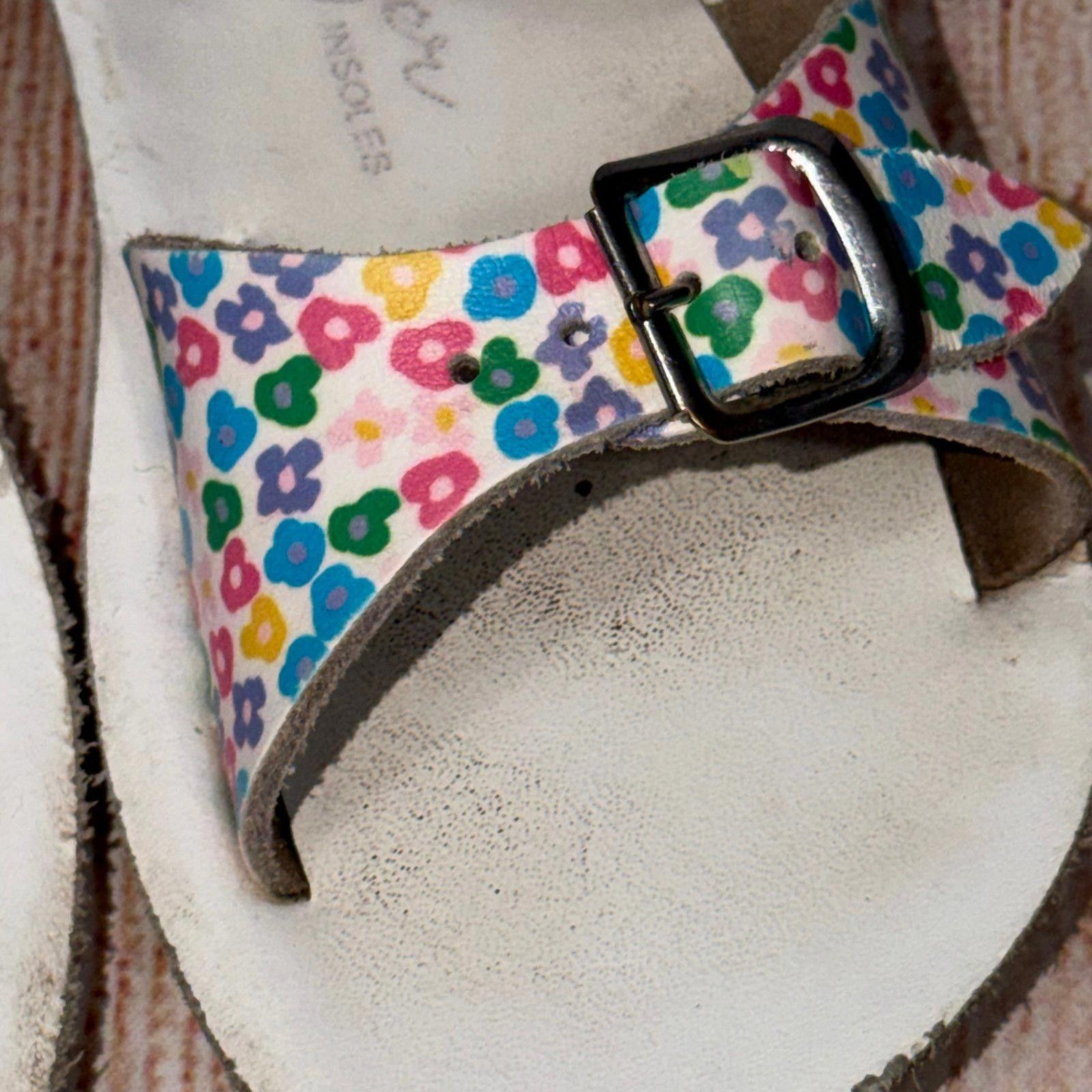 Other Salt Water Kids Floral Print Leather Sandals Size 8 Size US 8 / IT 38 - 2 Thumbnail
