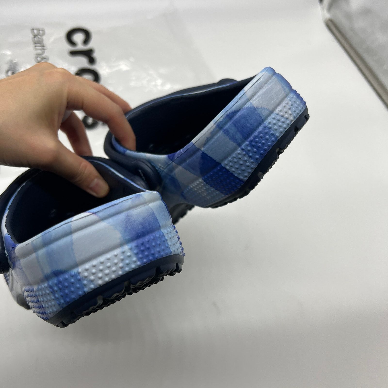 Crocs Bath and Body Works Crocs Gingham w/ Jibbitz™ Charms Size US 7 / IT 37 - 9 Thumbnail