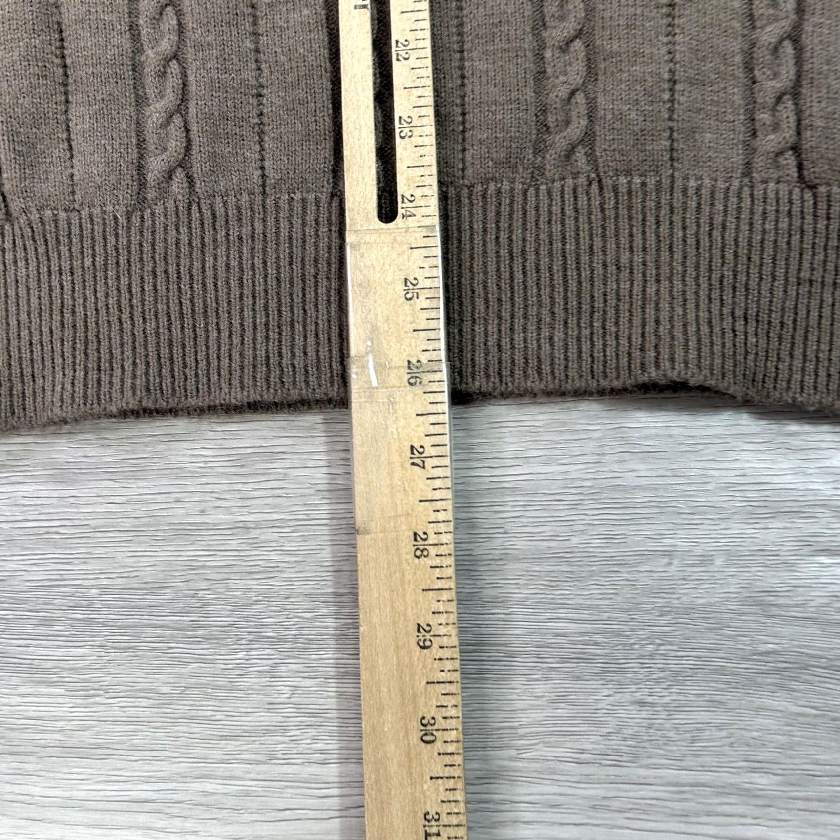 Vintage Lord Jeff Sweater Mens Medium Cable-Knit Wool Blend Pullover V-Neck Made in USA Size US M / EU 48-50 / 2 - 6 Thumbnail
