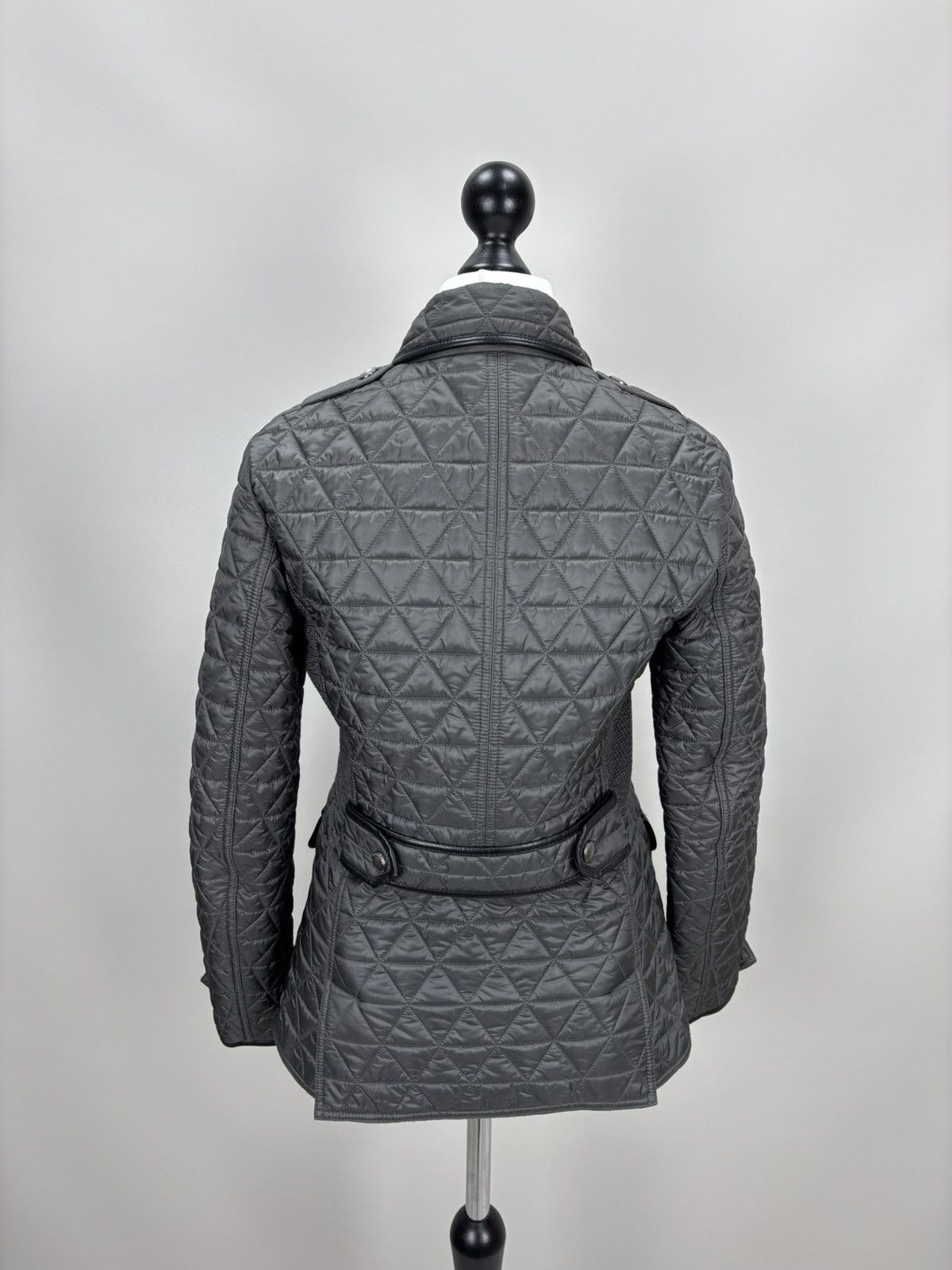 Burberry Womens quilted jacket Burberry Brit Size M Color Gray Size M / US 6-8 / IT 42-44 - 10 Thumbnail