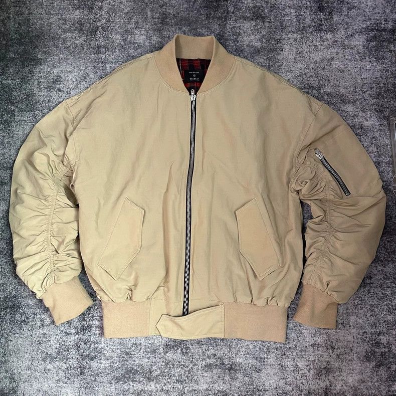 Fear of God Fear of God Season 4 bomber jacket Size US M / EU 48-50 / 2 - 1 Thumbnail