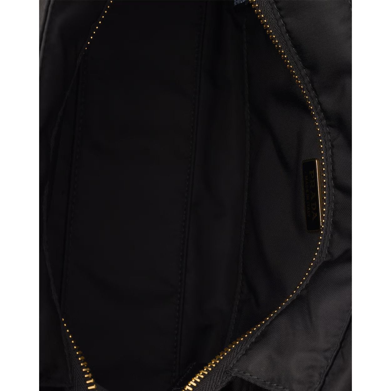 Prada PRADA Explore Medium $2400 Black Nylon Shoulder Bag New & Au Size ONE SIZE - 4 Thumbnail