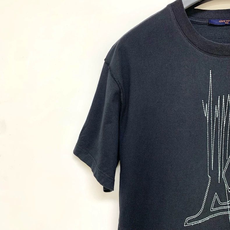 Louis Vuitton Louis Vuitton Black short-sleeved T-shirt Size US XL / EU 56 / 4 - 5 Thumbnail