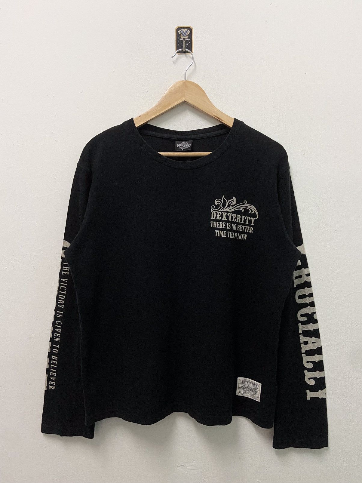 If Six Was Nine 2000's Outreef Authentic " Dexterity " LGB Style L/S T-Shirt Size US M / EU 48-50 / 2 - 2 Thumbnail