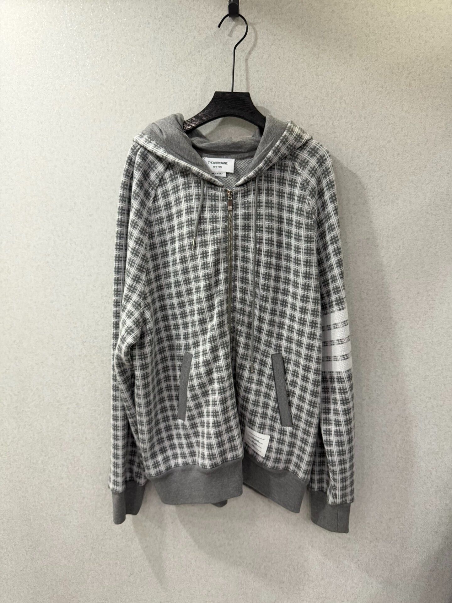 Thom Browne Thom Browne Plaid Brown Hoodie 4 Men Size US XL / EU 56 / 4 - 1 Thumbnail