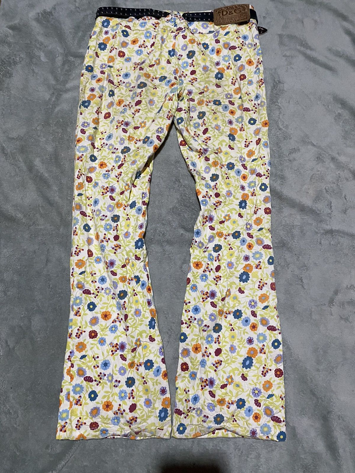 Dolce & Gabbana Vintage y2k vibes Dolce & Gabbana Floral Flare Jeans Size 32" / US 10 / IT 46 - 2 Thumbnail