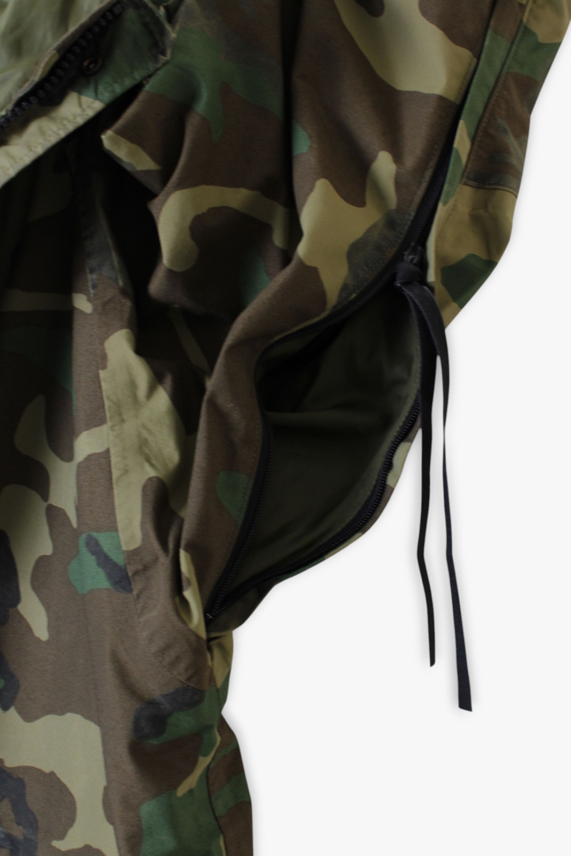 Other vintage us army gore-tex parka ecwcs woodland camo Size US L / EU 52-54 / 3 - 8 Thumbnail