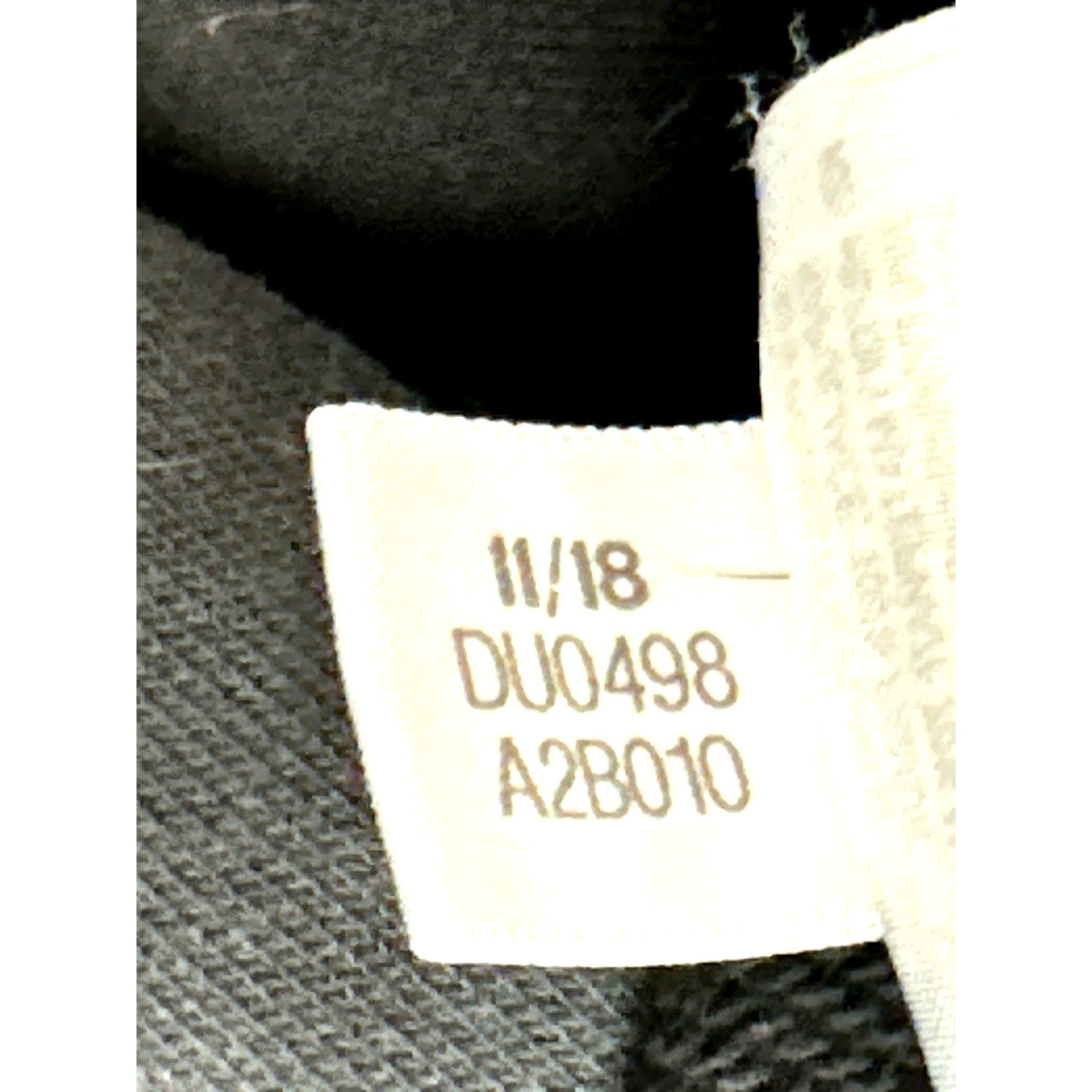 Adidas Adidas Black Hoodie White Stripes Kangaroo Pocket Drawstring Size US L / EU 52-54 / 3 - 12 Thumbnail