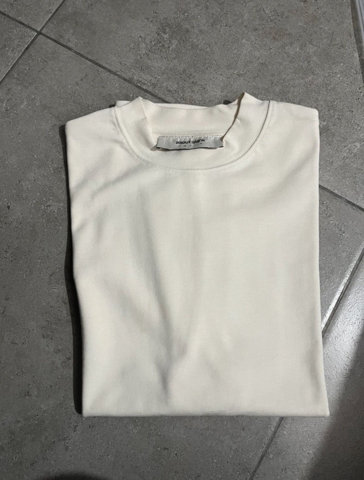 About:Blank about:blank mock neck box t-shirt - ecru (S) Size US S / EU 44-46 / 1 - 2 Thumbnail