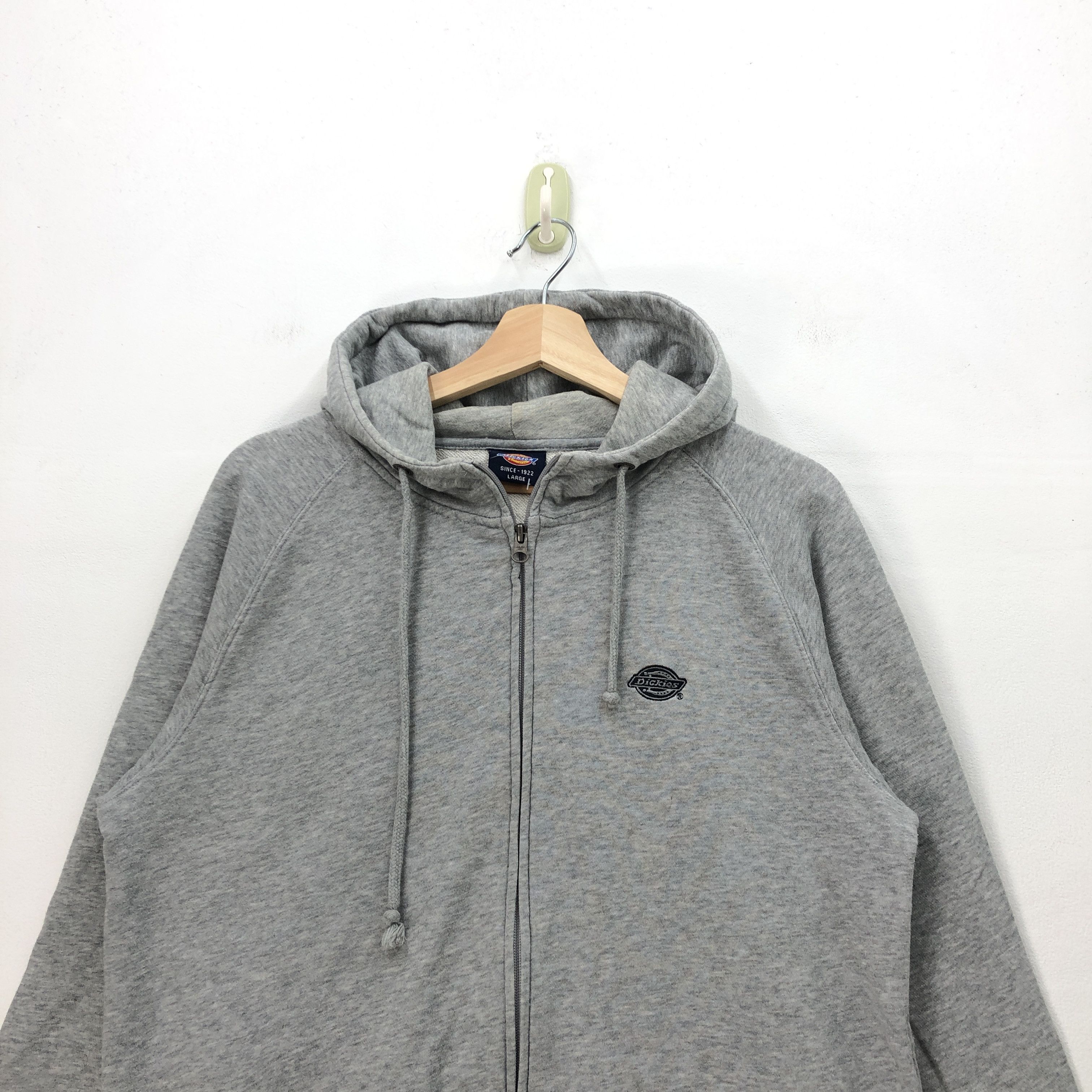 Dickies × Vintage Vintage Dickies Sweatshirt Hoodie Dickies Hooded Sweater Size US L / EU 52-54 / 3 - 3 Thumbnail