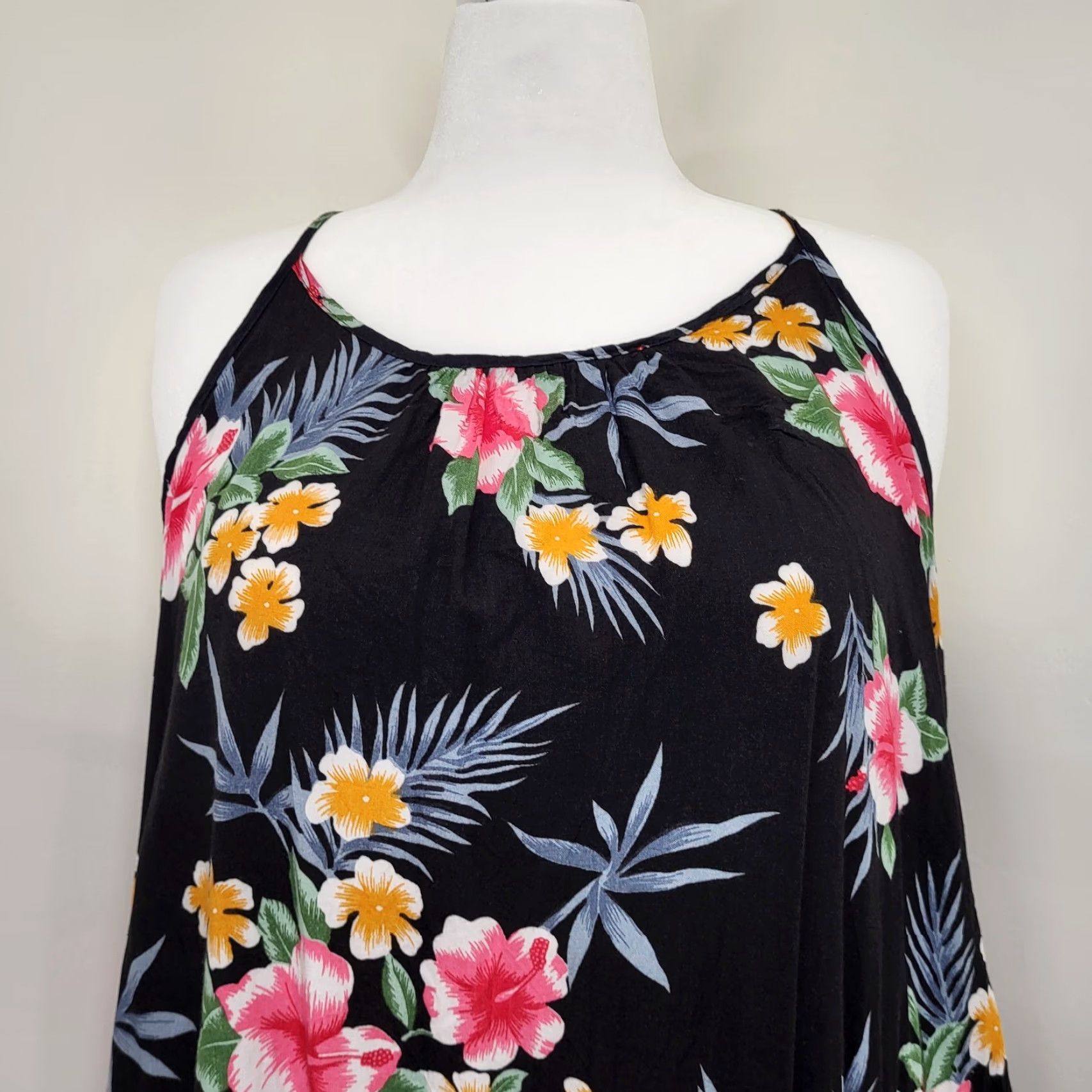 Vintage Hawaii Station Maxi Dress One Size Black Open Back Beach Cover-Up Tropical Print Sleeveless, Floral, Boho, Beach, Vacation Women Men’s? Size ONE SIZE - 4 Thumbnail