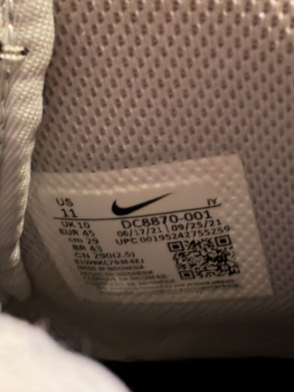 Nike Nike Air Force 1 High 07’ Size US 11 / EU 44 - 9 Thumbnail