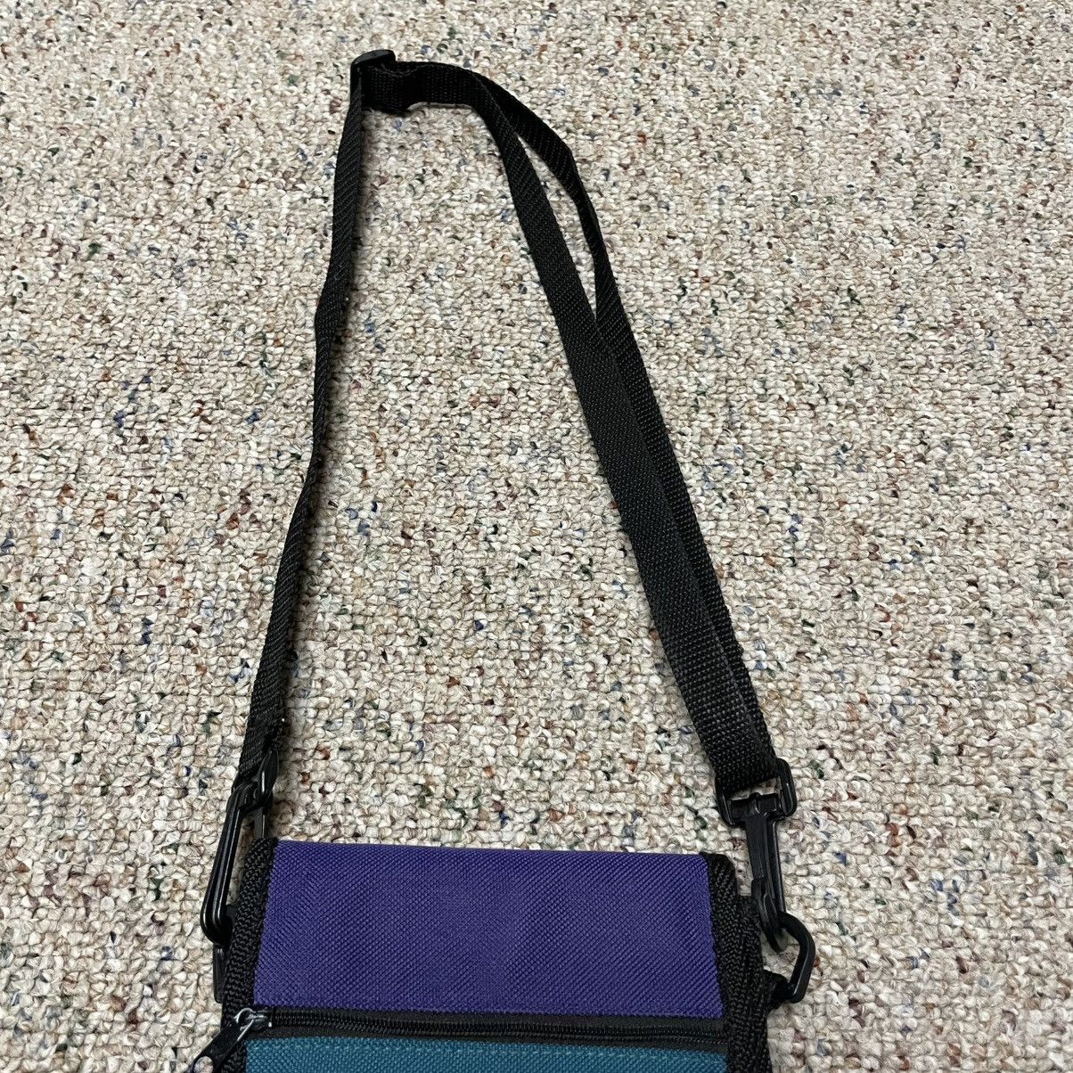 Vintage Vintage Retro Trail Maker Small Travel Crossbody Money Pouch Size ONE SIZE - 3 Thumbnail